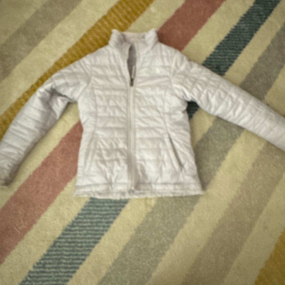kids north face reversable jacket!
